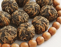 Красный связанный чай с розой и каркаде 
红茶姹紫嫣红 25 гр